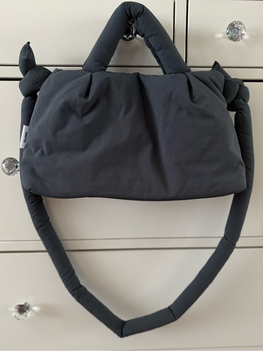 OLEND Mini Ona Bag in Coal - Picture 2 of 8